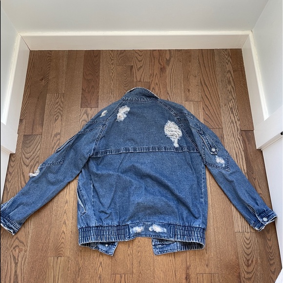 Jean jacket - Picture 3 of 3